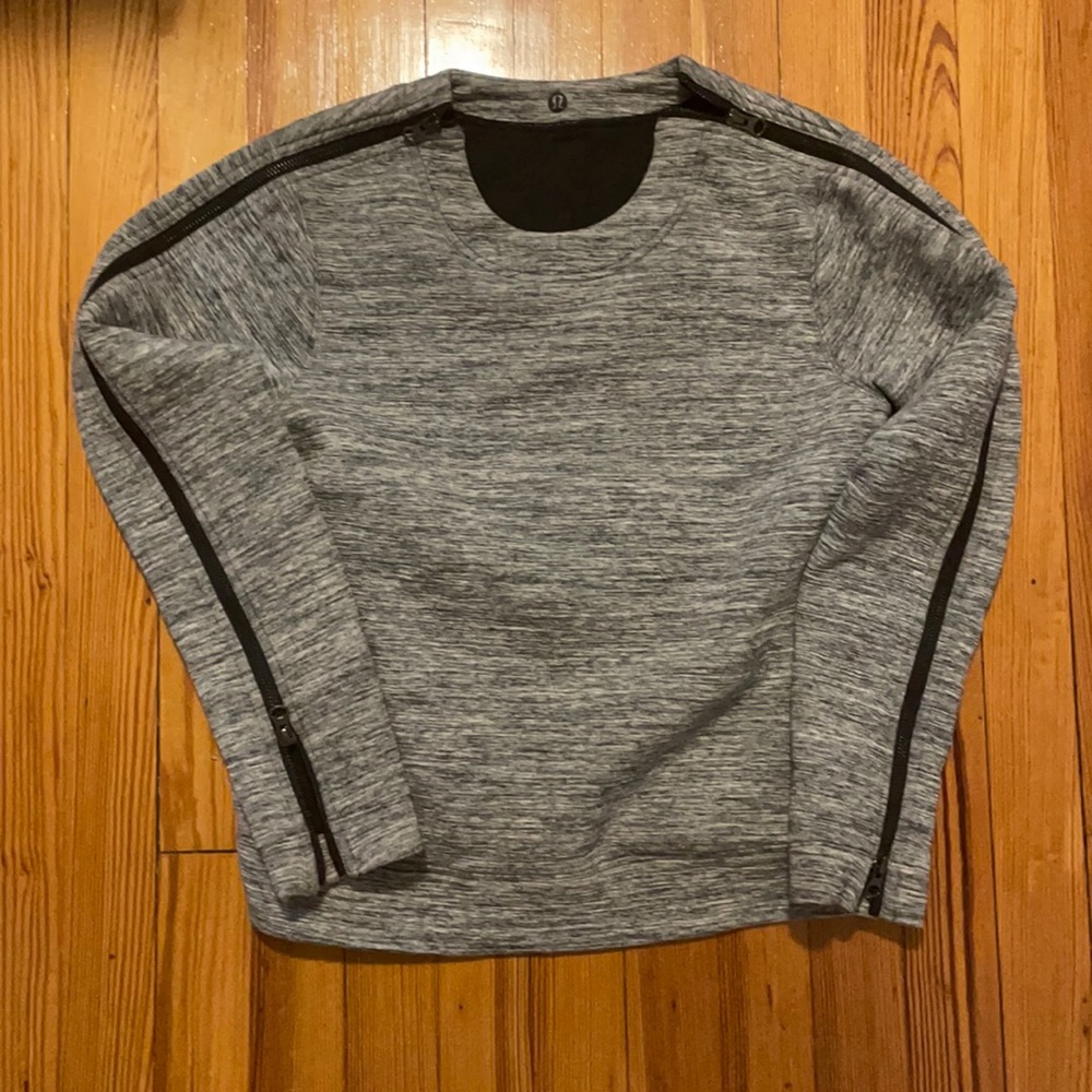 Lululemon lab sweatshirt